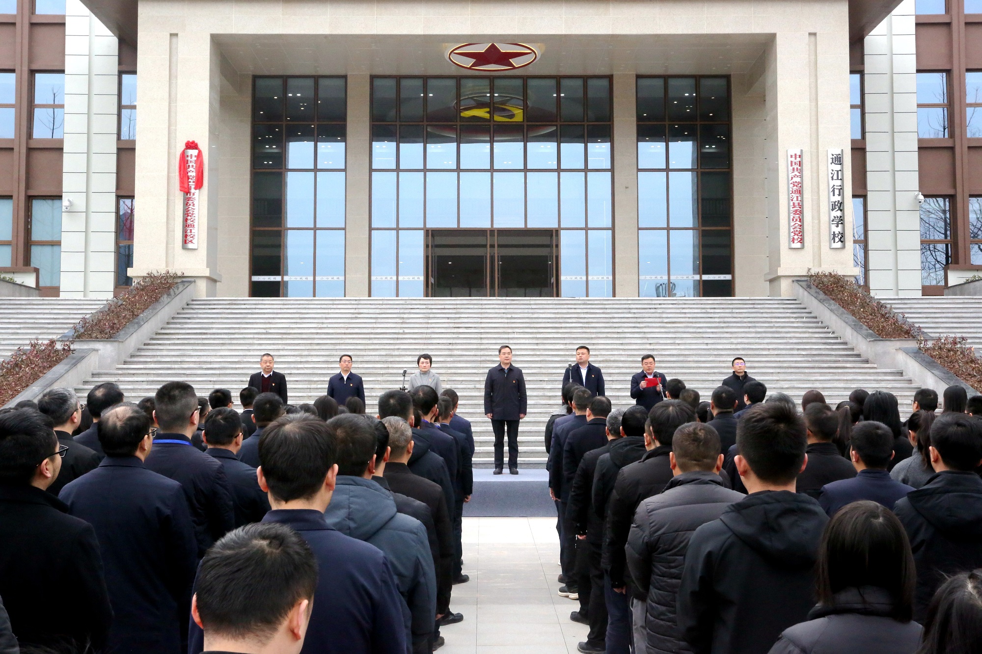 图片221.jpg