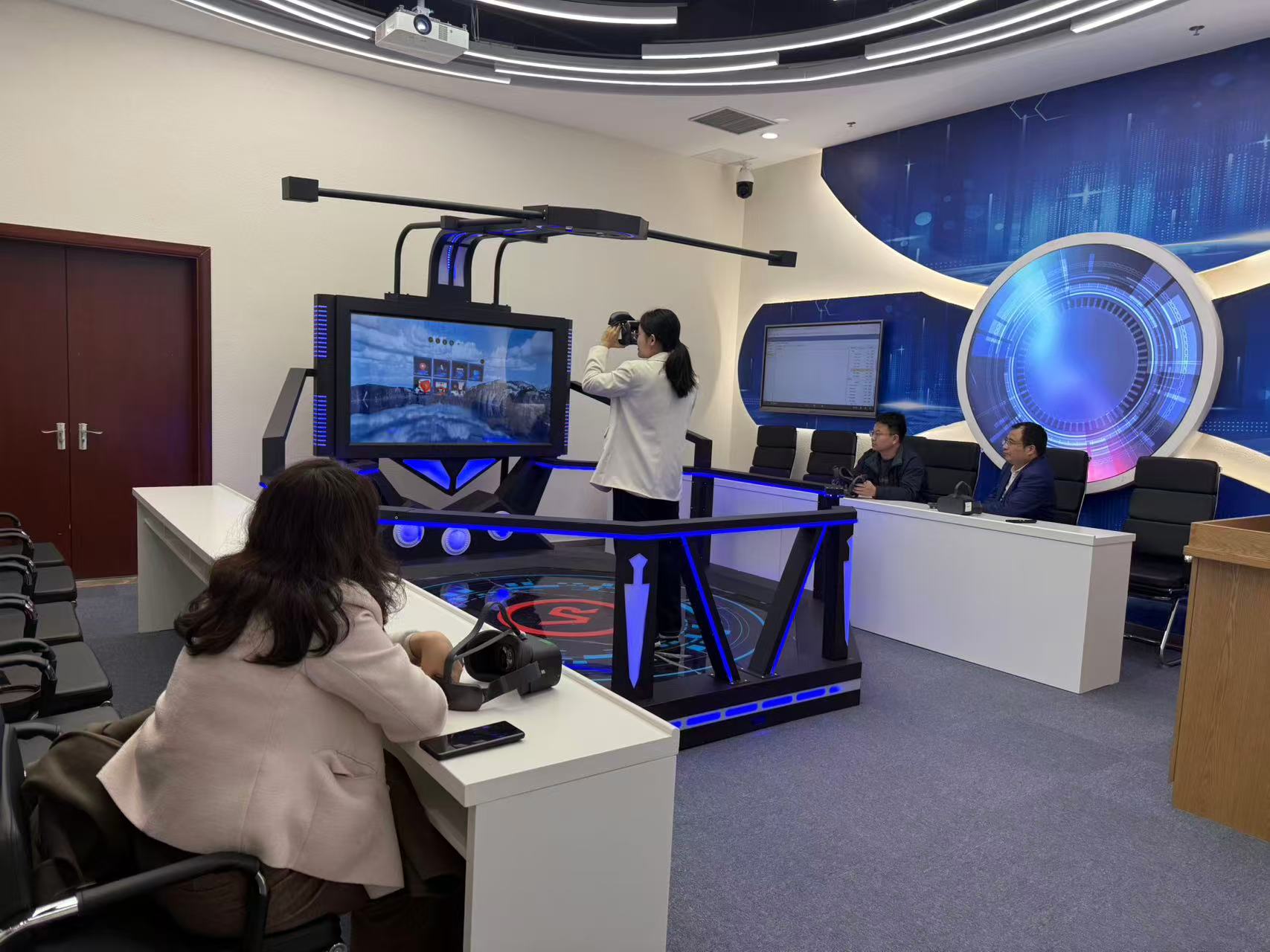 1774832481845.jpg 2026.3.27日浙江党校调研照片1.jpg